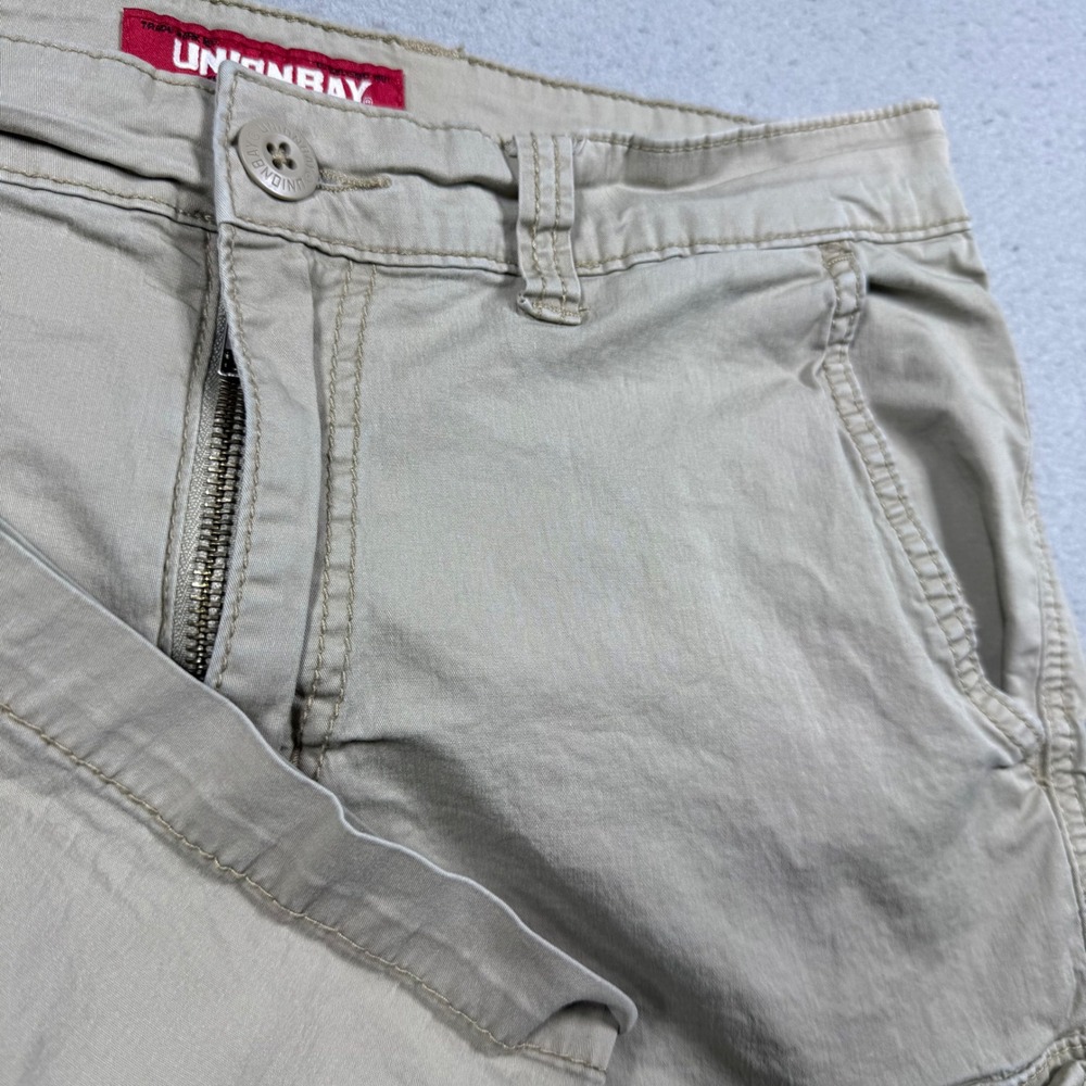 Unionbay Mens Cargo Shorts Khaki Tan Cotton Blend Casual Outdoor Size 32
